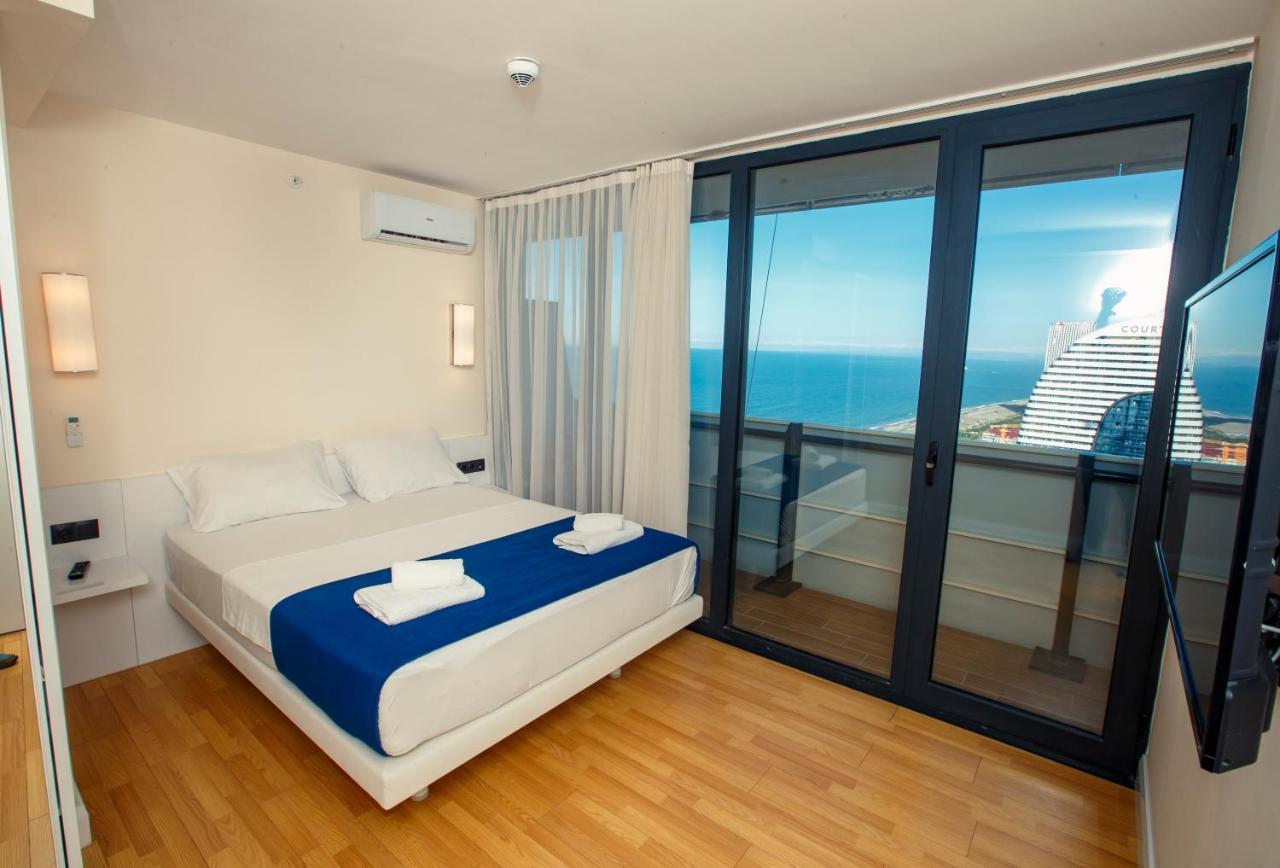 Sea Side Aparthotel in Orbi Batumi Exterior foto