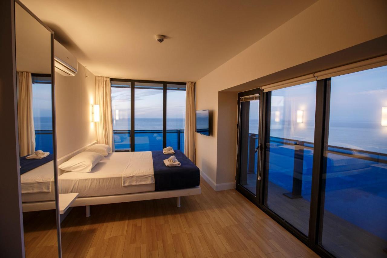 Sea Side Aparthotel in Orbi Batumi Exterior foto