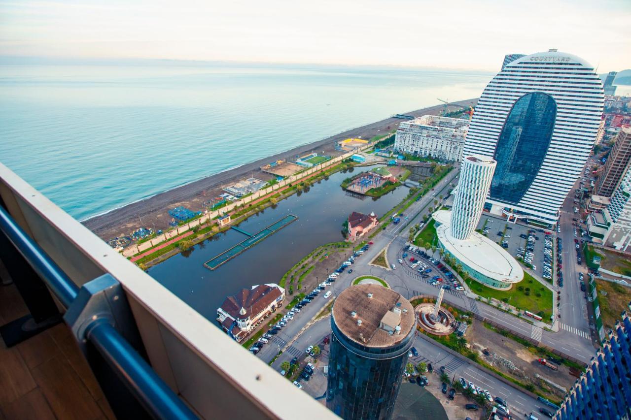 Sea Side Aparthotel in Orbi Batumi Exterior foto